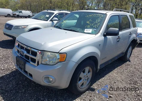 2008 Ford Escape Xlt z USA, uszkodzony, nr VIN 1FMCU93188KC81213